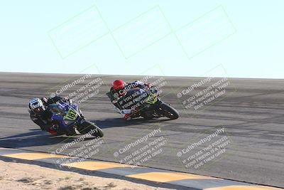 media/Nov-17-2024-CVMA (Sun) [[1fec520723]]/Race 11-Amateur Supersport Open/